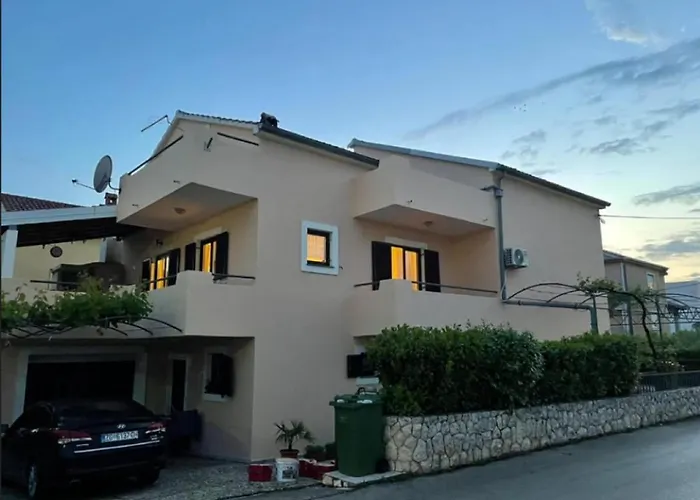 Delfin Apartments
