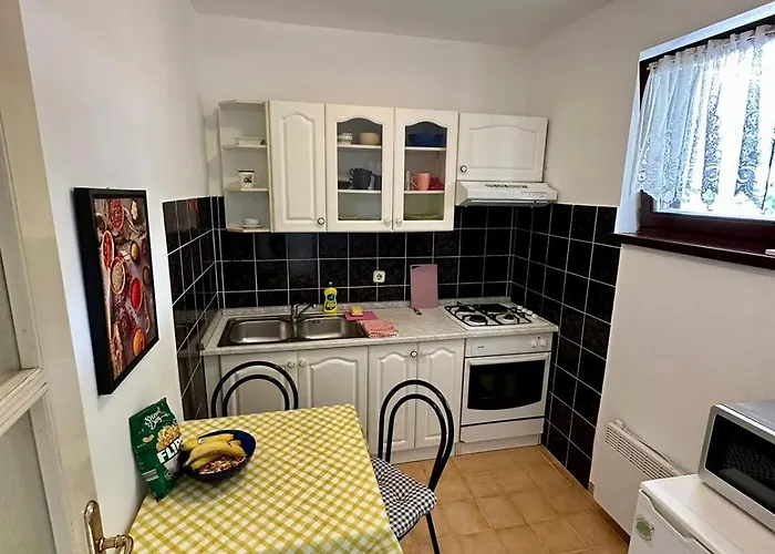 Delfin Apartments